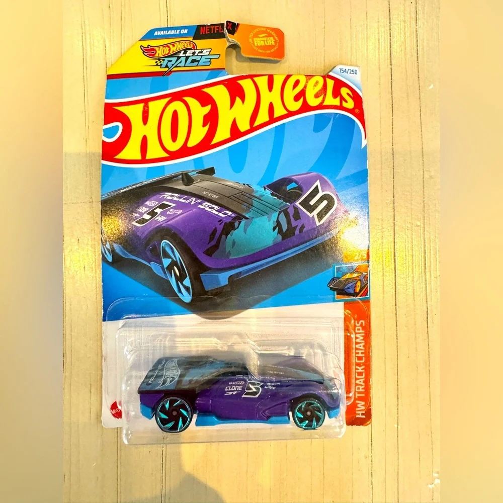 Hot Wheels Let’s Race Rollin’ Solo HW Track Champs 2/5 Purple 154/250